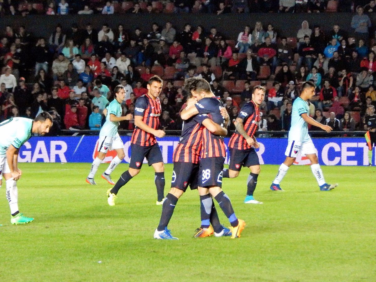 48' · Gol · Belluschi, Fernando Daniel