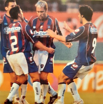Gol — vs River Plate