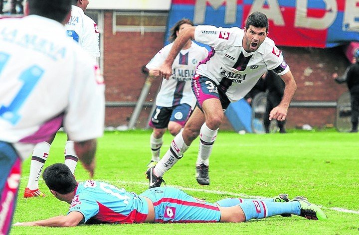 Gol — vs Arsenal