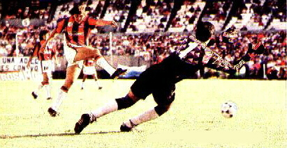 Gol — vs Racing Club