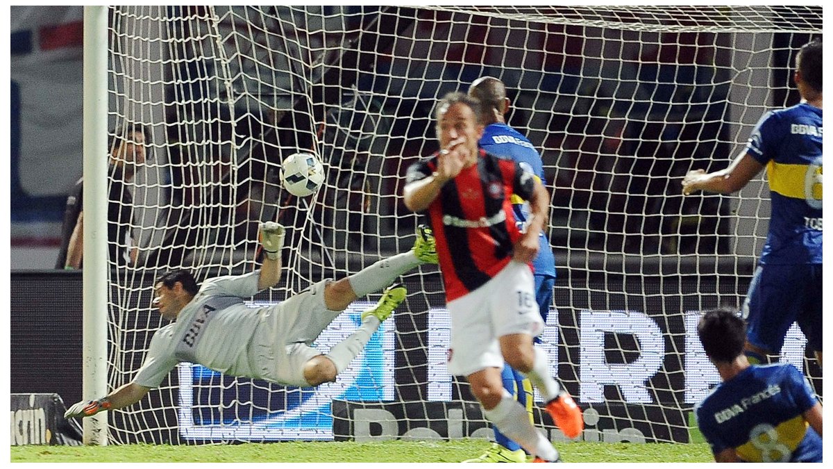Gol — vs Boca Juniors