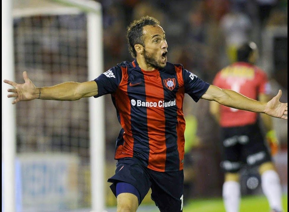 68' · Gol · Belluschi, Fernando Daniel