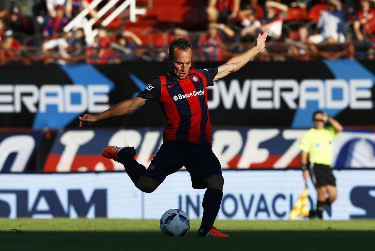 57' · Gol · Belluschi, Fernando Daniel