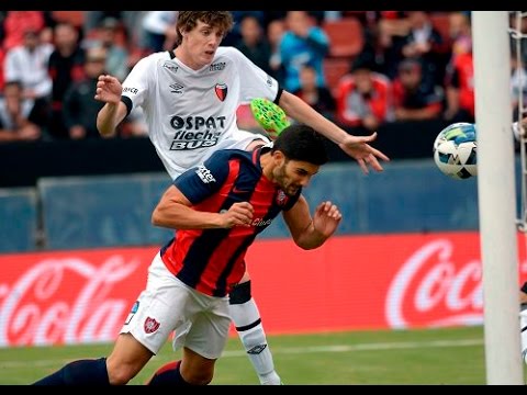 Gol — vs Colon