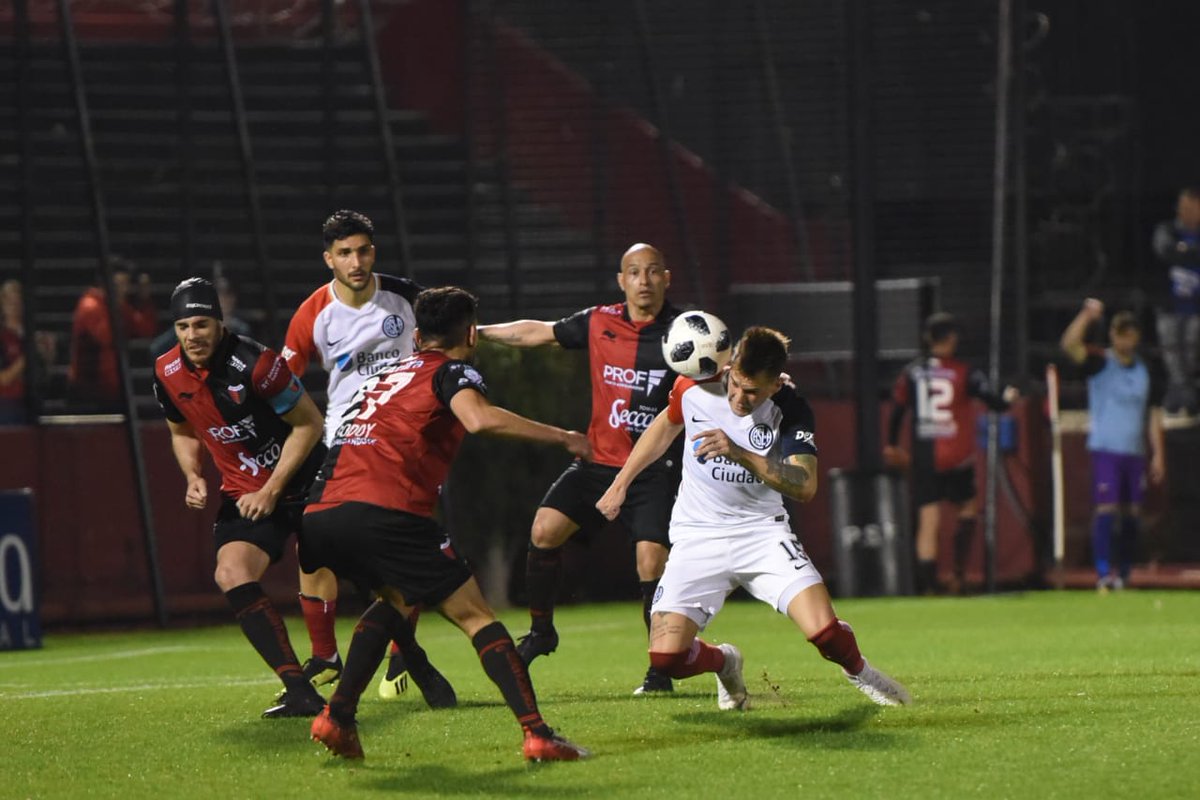 Gol — vs Colon