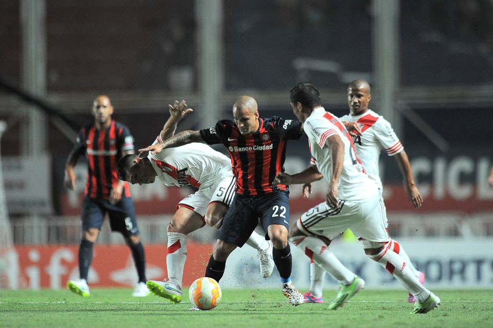 16' · Cambio (Salida) · Mussis, Franco