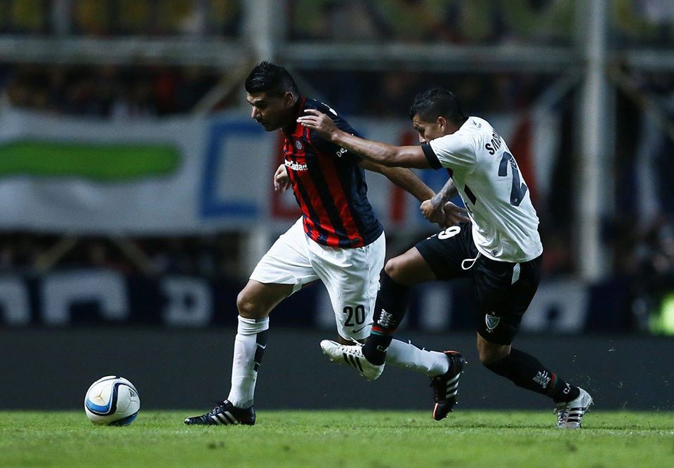 79' · Tarjeta Amarilla · Ortigoza, Nestor Ezequiel