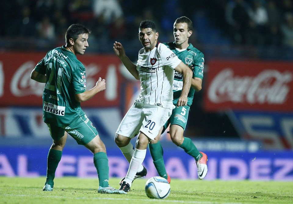 90' · Tarjeta Amarilla · Ortigoza, Nestor Ezequiel