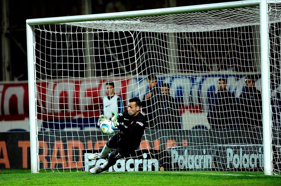 Penal atajado — vs Belgrano
