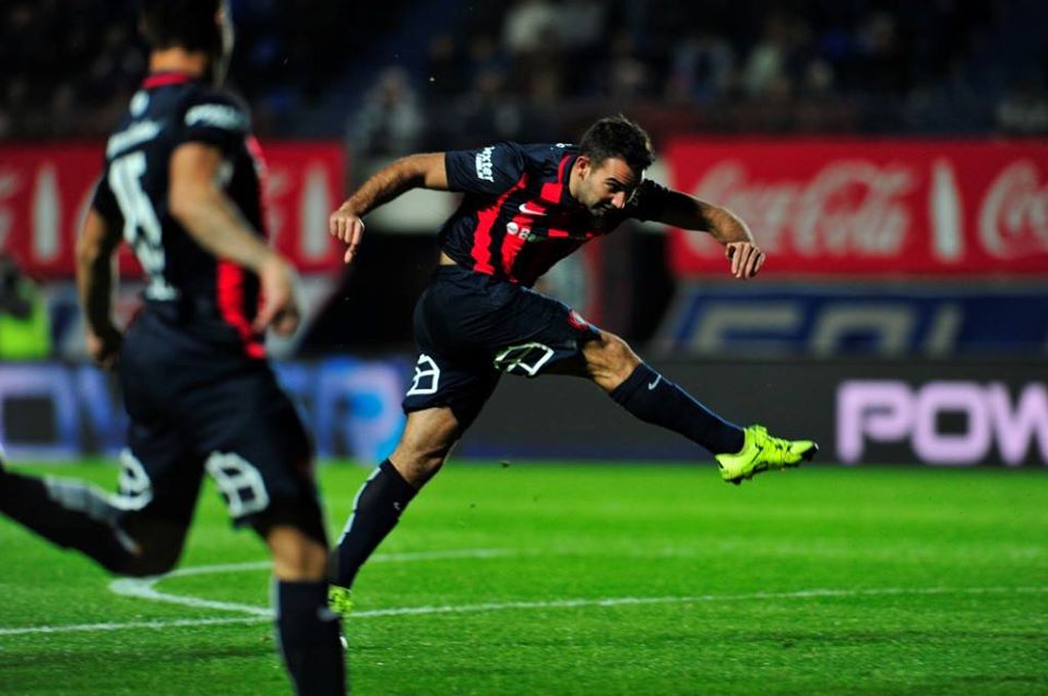 Gol — vs Gimnasia y Esgrima La Plata