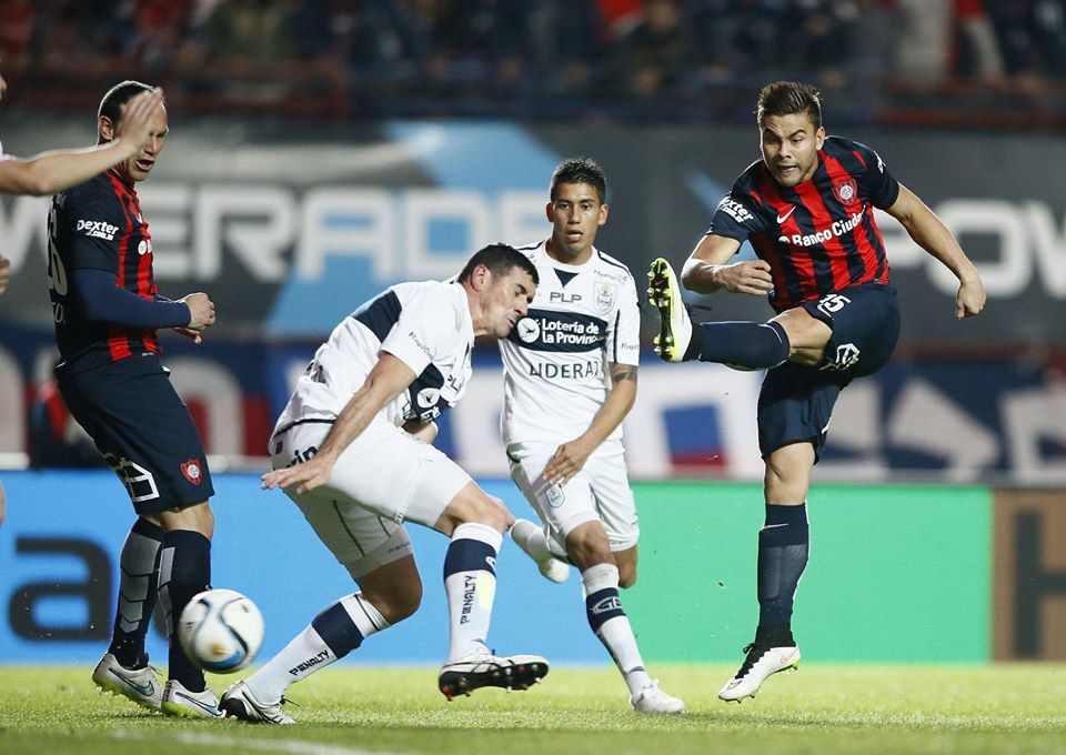 Cambio (Salida) — vs Gimnasia y Esgrima La Plata