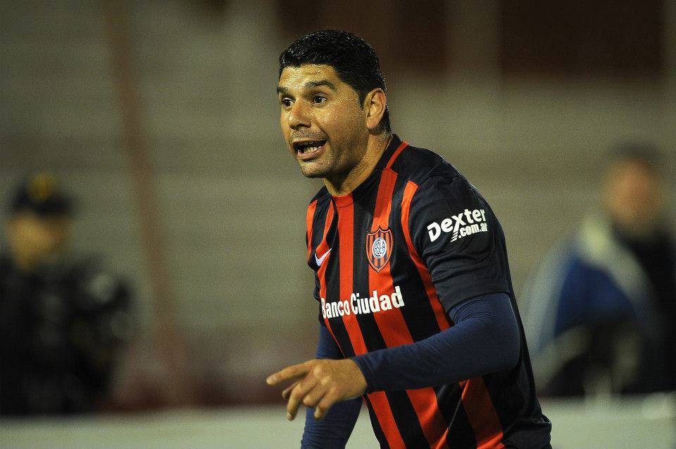 4' · Tarjeta Amarilla · Ortigoza, Nestor Ezequiel