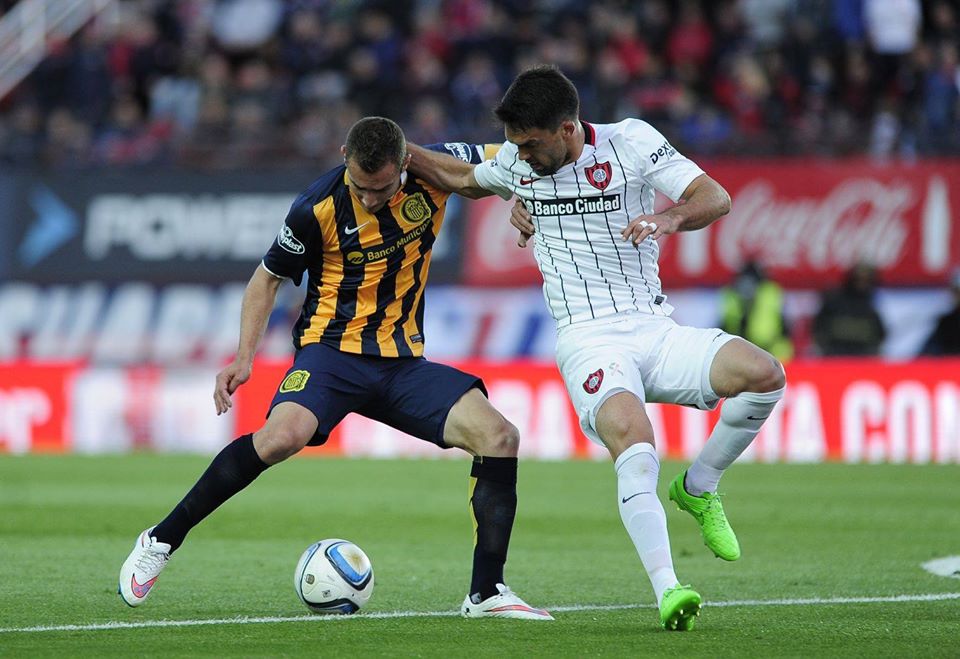 Tarjeta Amarilla — vs Rosario Central