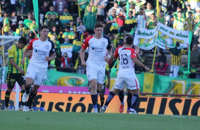 68' · Gol · Gaich, Adolfo Julián
