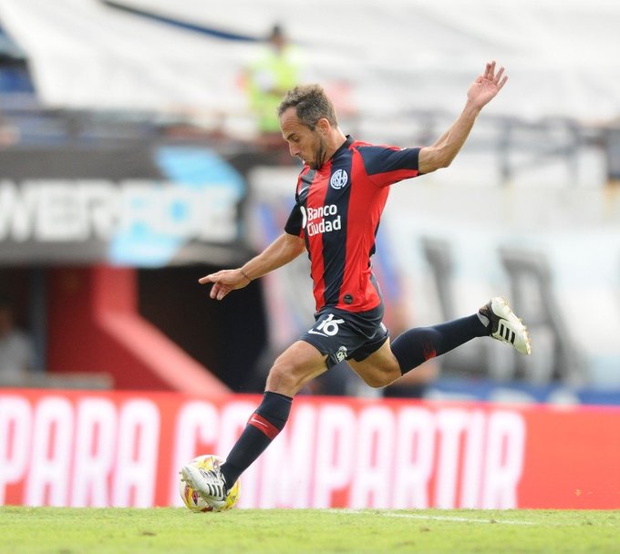 77' · Cambio (Salida) · Belluschi, Fernando Daniel