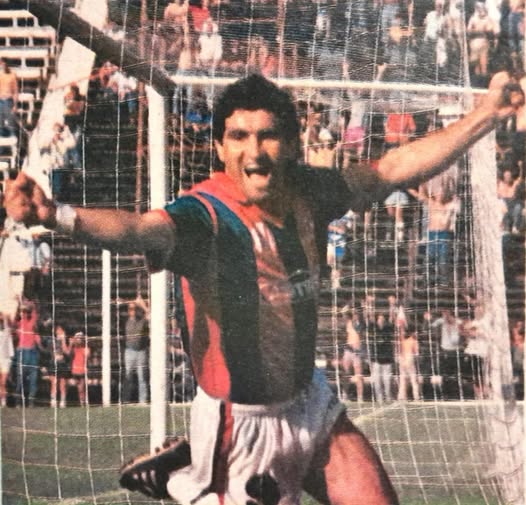 Gol — vs Estudiantes