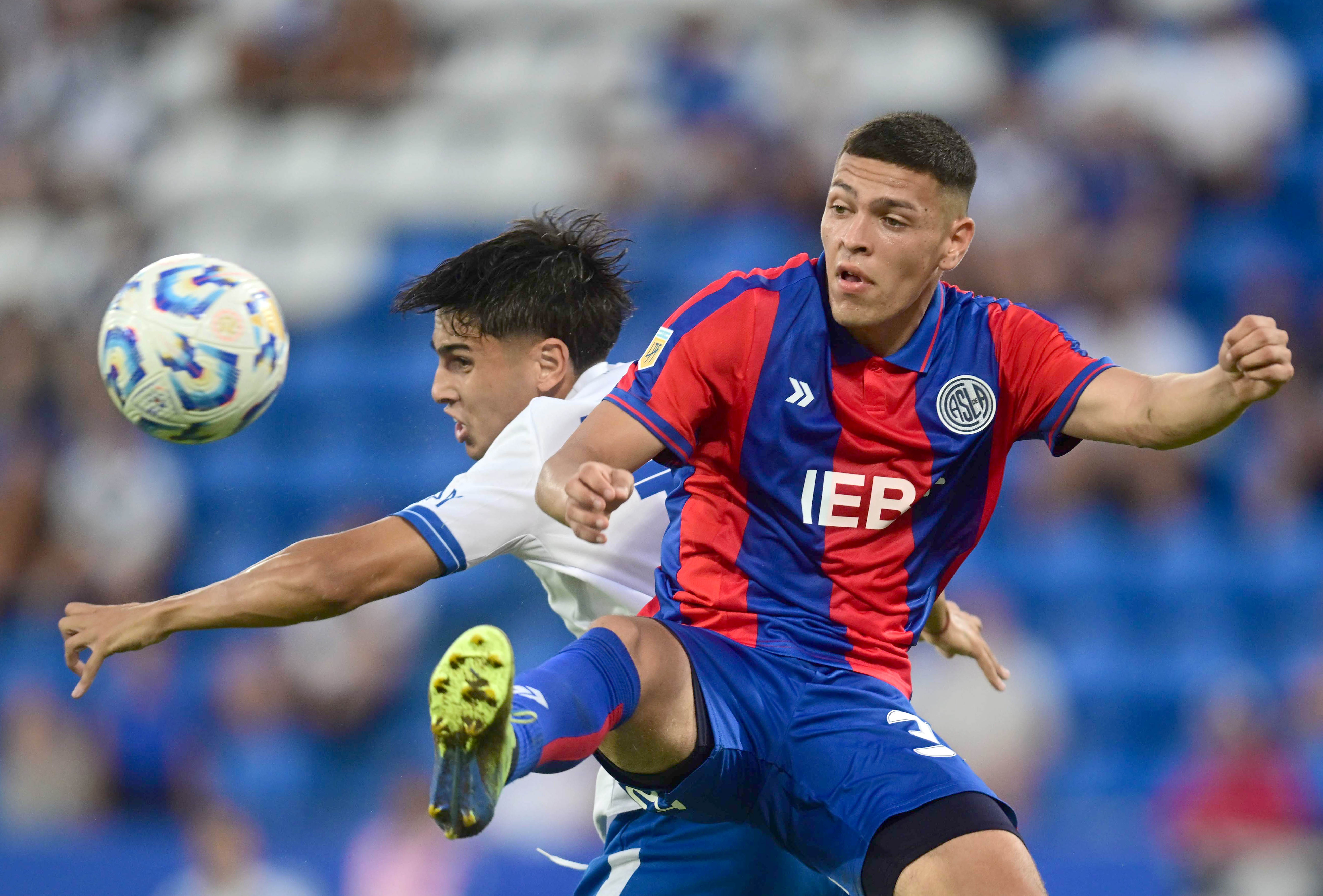 Tarjeta Amarilla — vs Velez