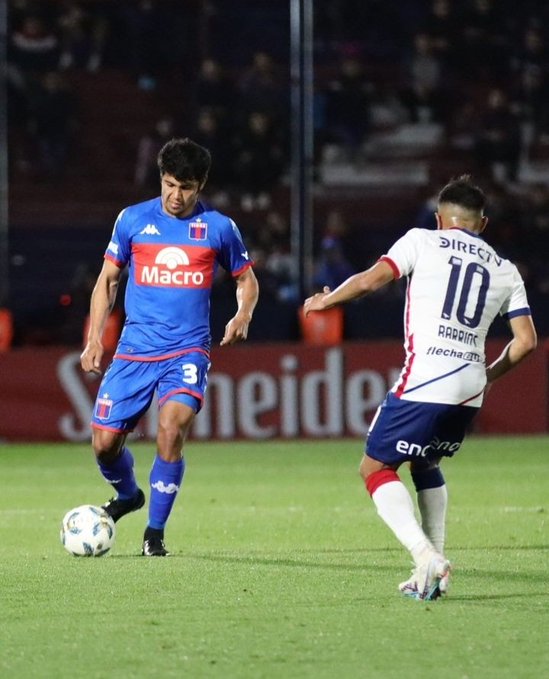 45' · Cambio (Salida) · Barrios, Cristian Nahuel
