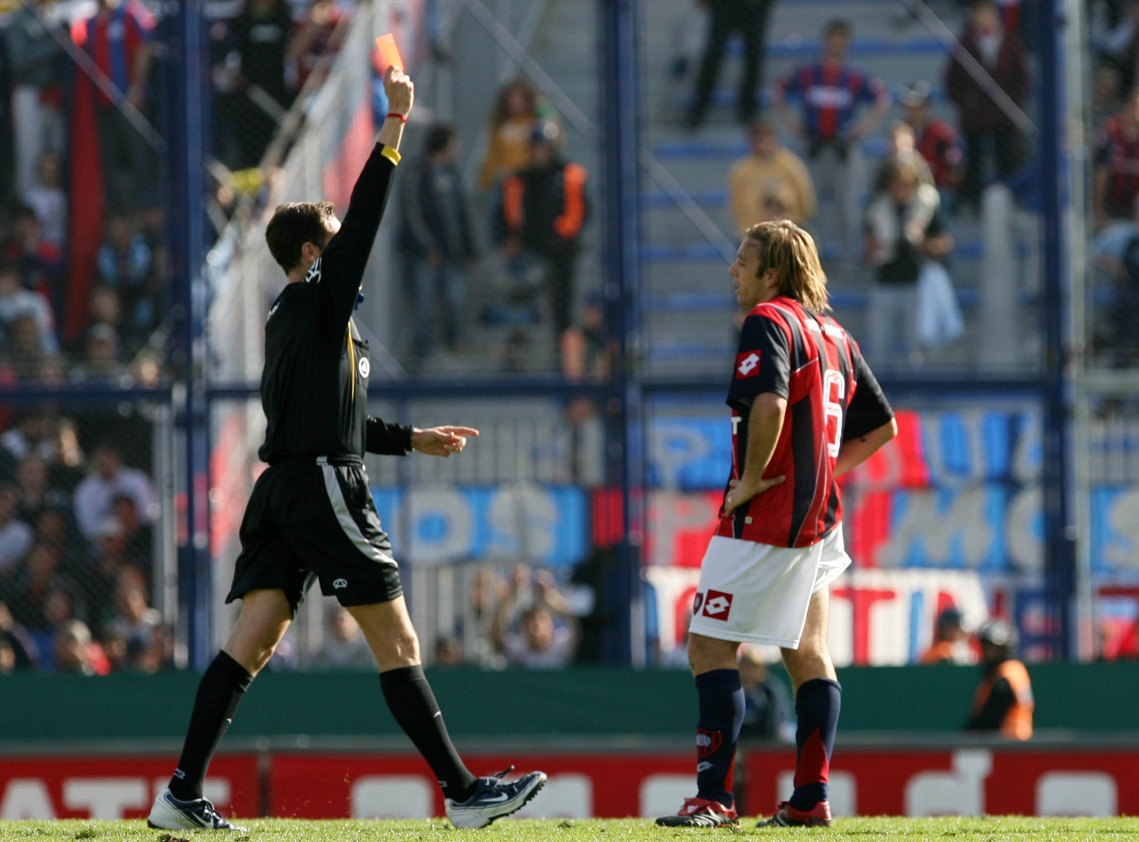 87' · Tarjeta Roja · Bottinelli, Jonathan Pablo