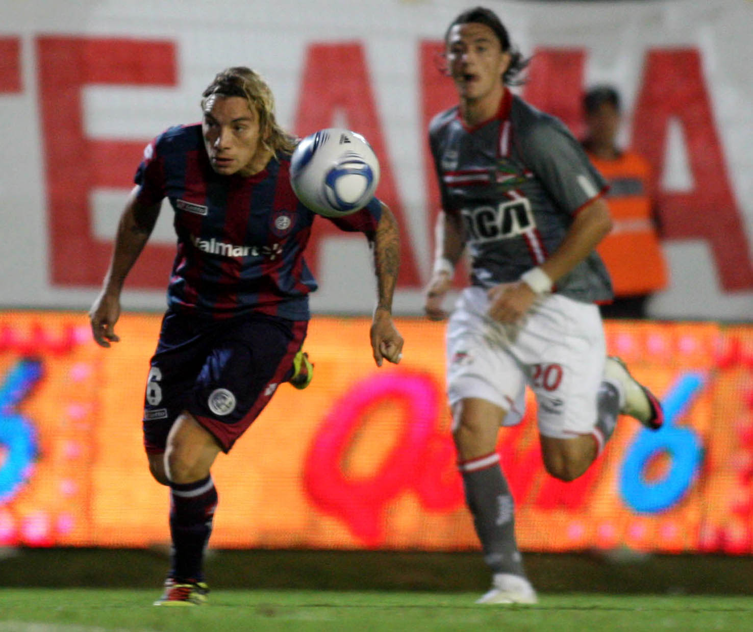 Tarjeta Amarilla — vs Estudiantes