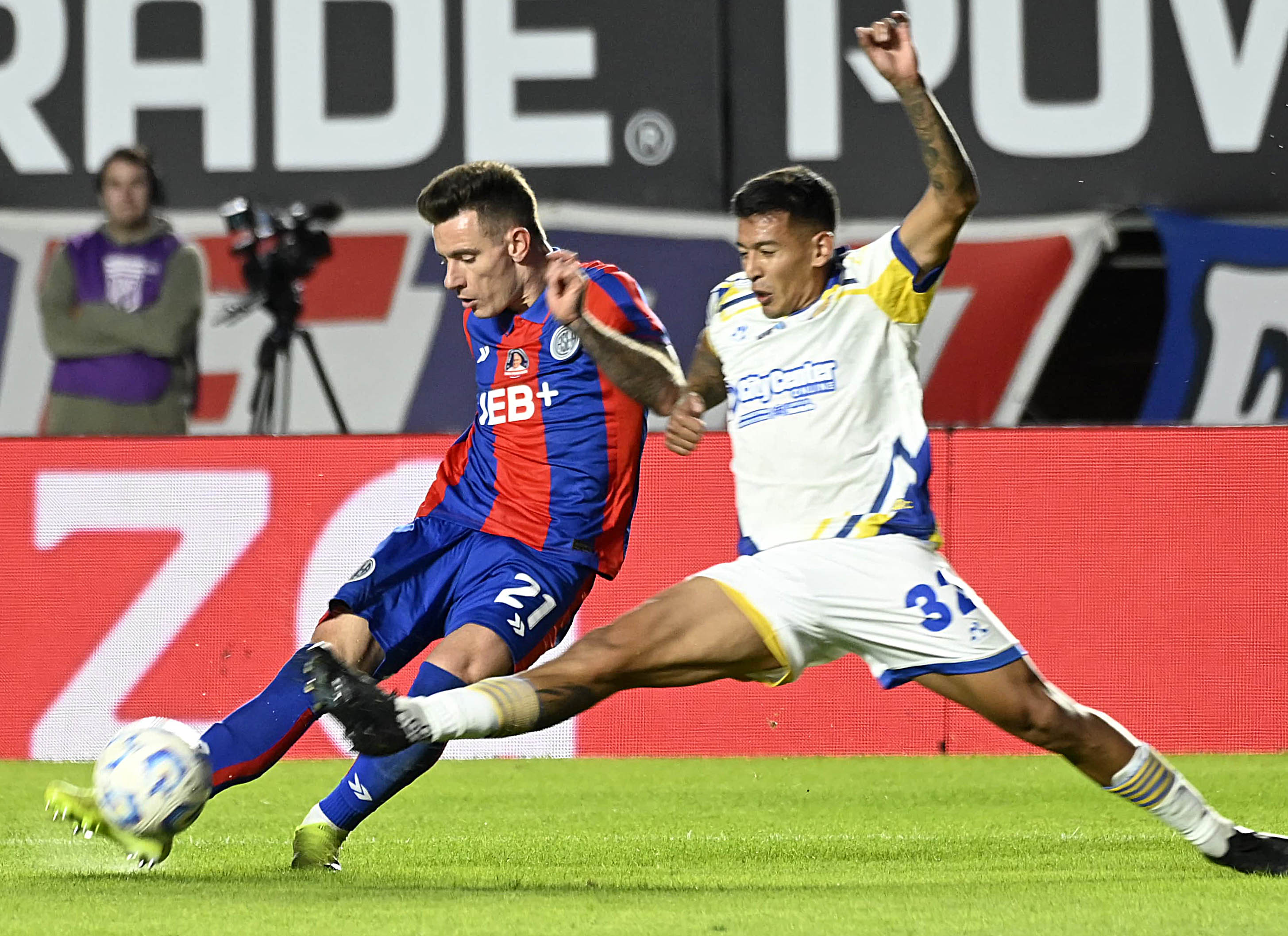 Cambio (Salida) — vs Rosario Central