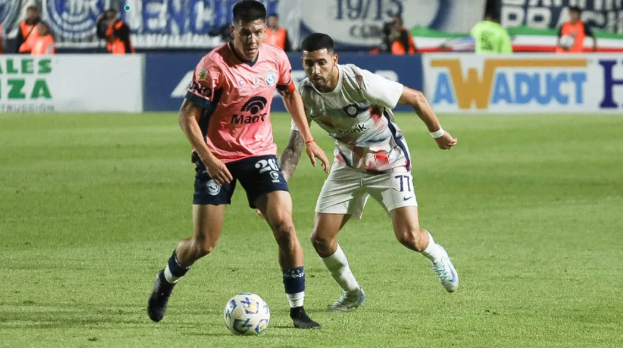 Cambio (Salida) — vs Independiente Rivadavia