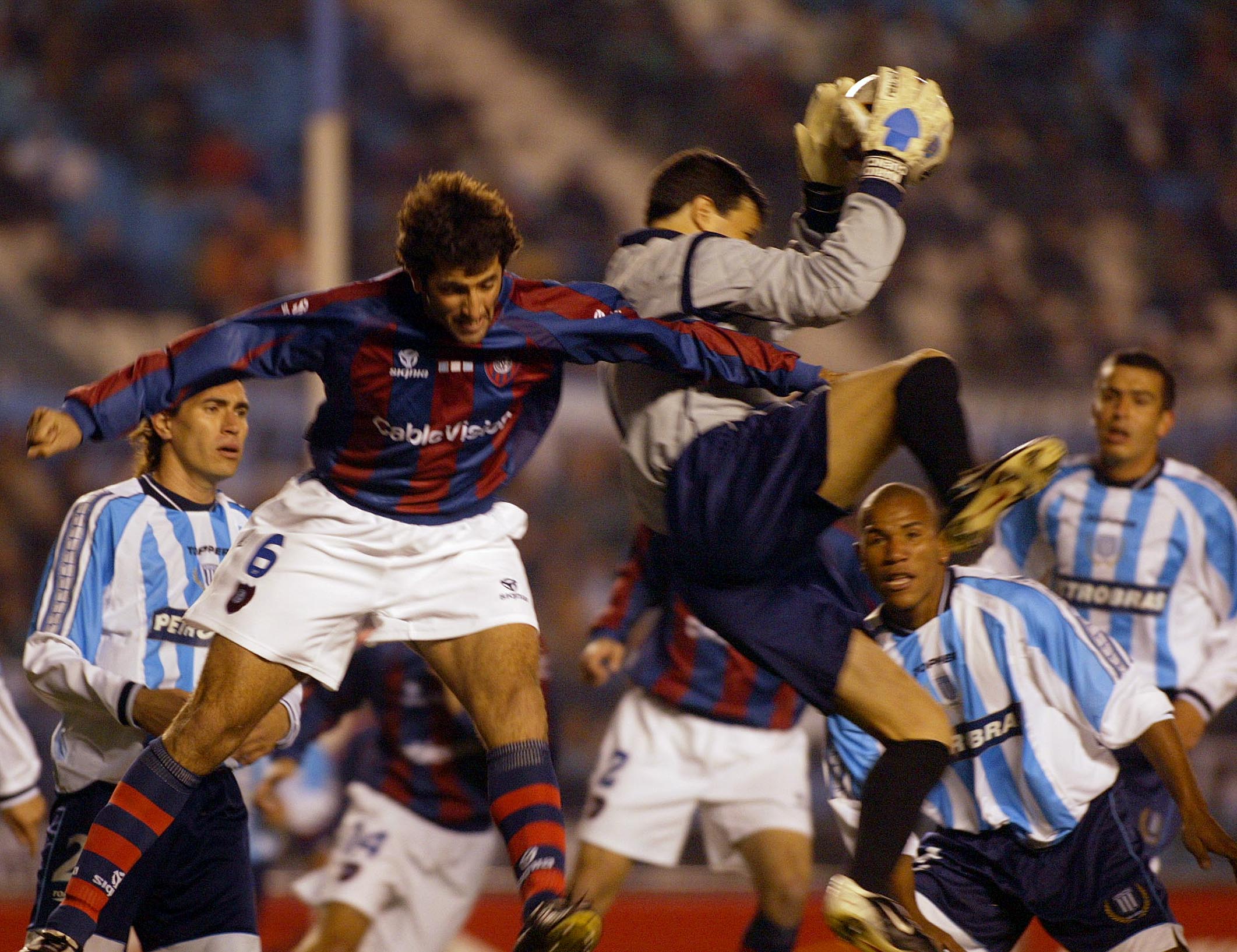 Tarjeta Amarilla — vs Racing Club