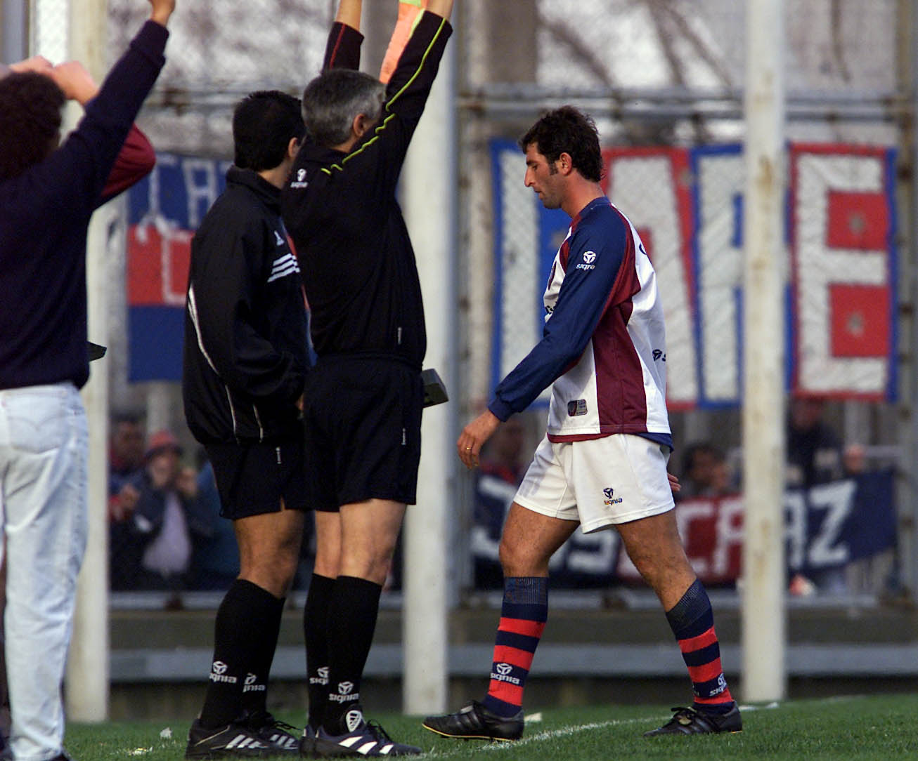 56' · Tarjeta Roja · Capria, Diego Raul