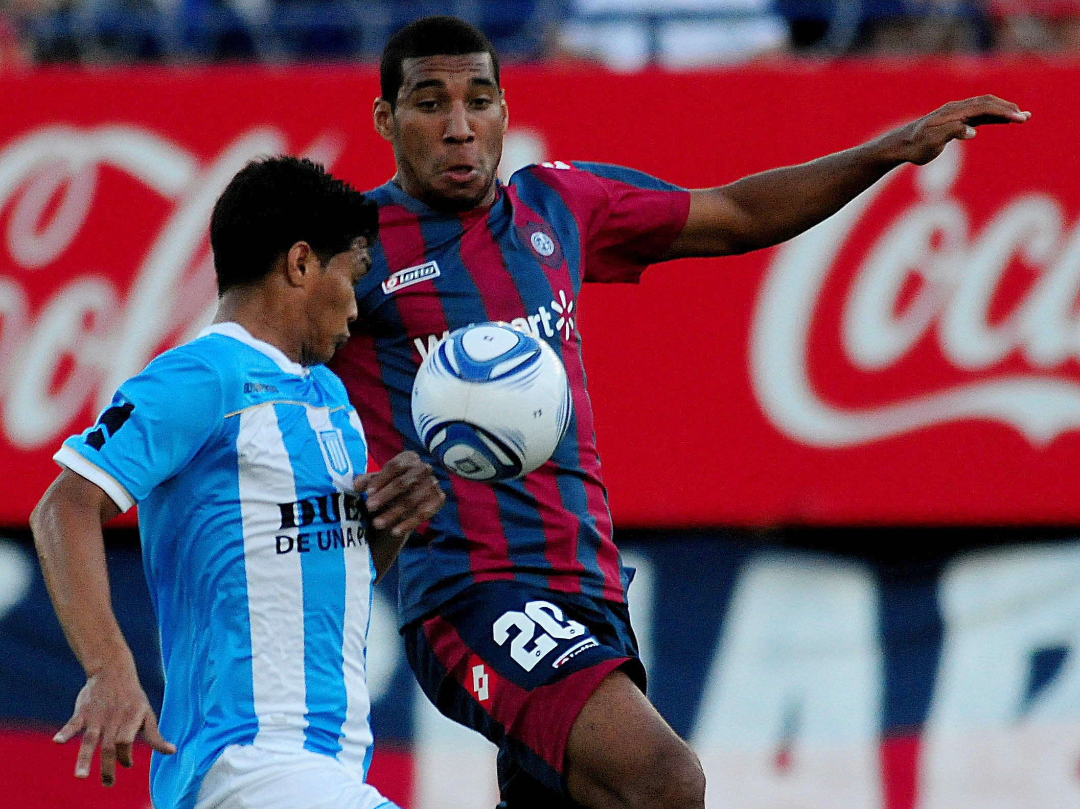 Tarjeta Amarilla — vs Racing Club