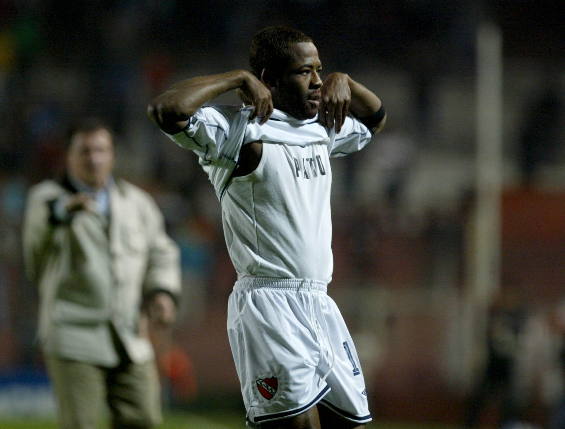 4' · Gol Rival · Castillo, Jairo Fernando