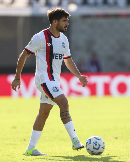 Cambio (Salida) — vs Deportivo Riestra