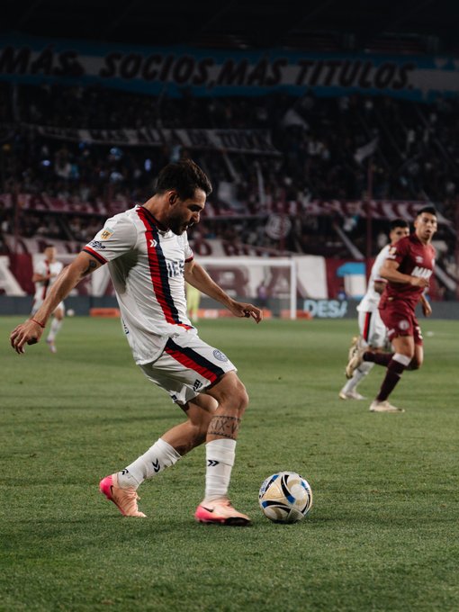 Cambio (Salida) — vs Lanus