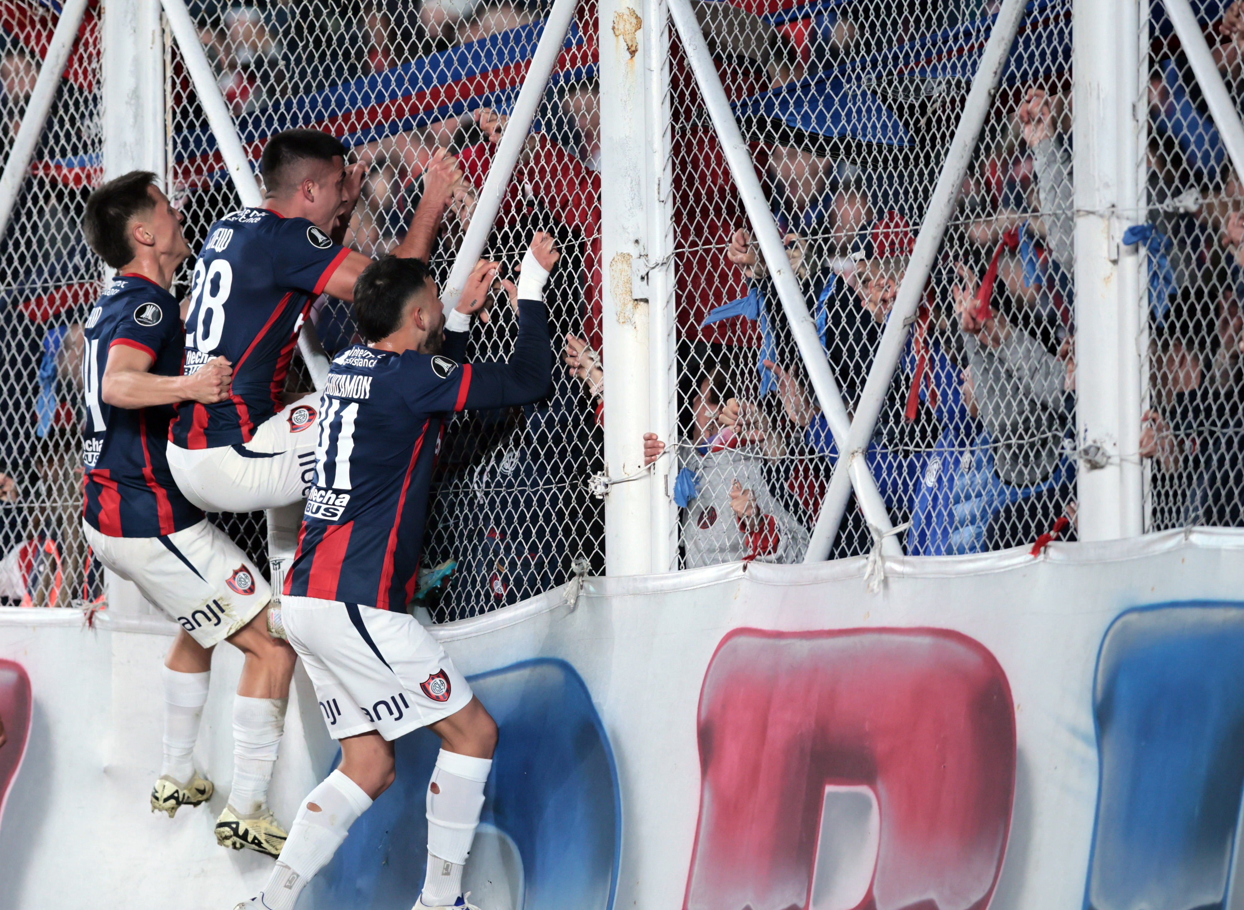 17' · Gol · Cuello, Alexis Ricardo