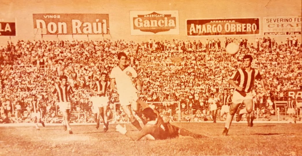 35' · Gol · Fischer, Rodolfo Jose