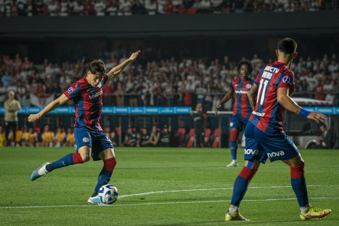 Tarjeta Amarilla — vs San Pablo (Brasil)