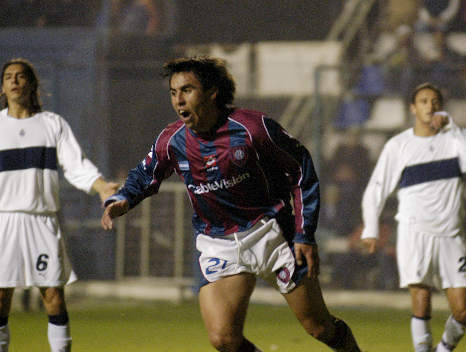 Gol — vs Gimnasia y Esgrima La Plata