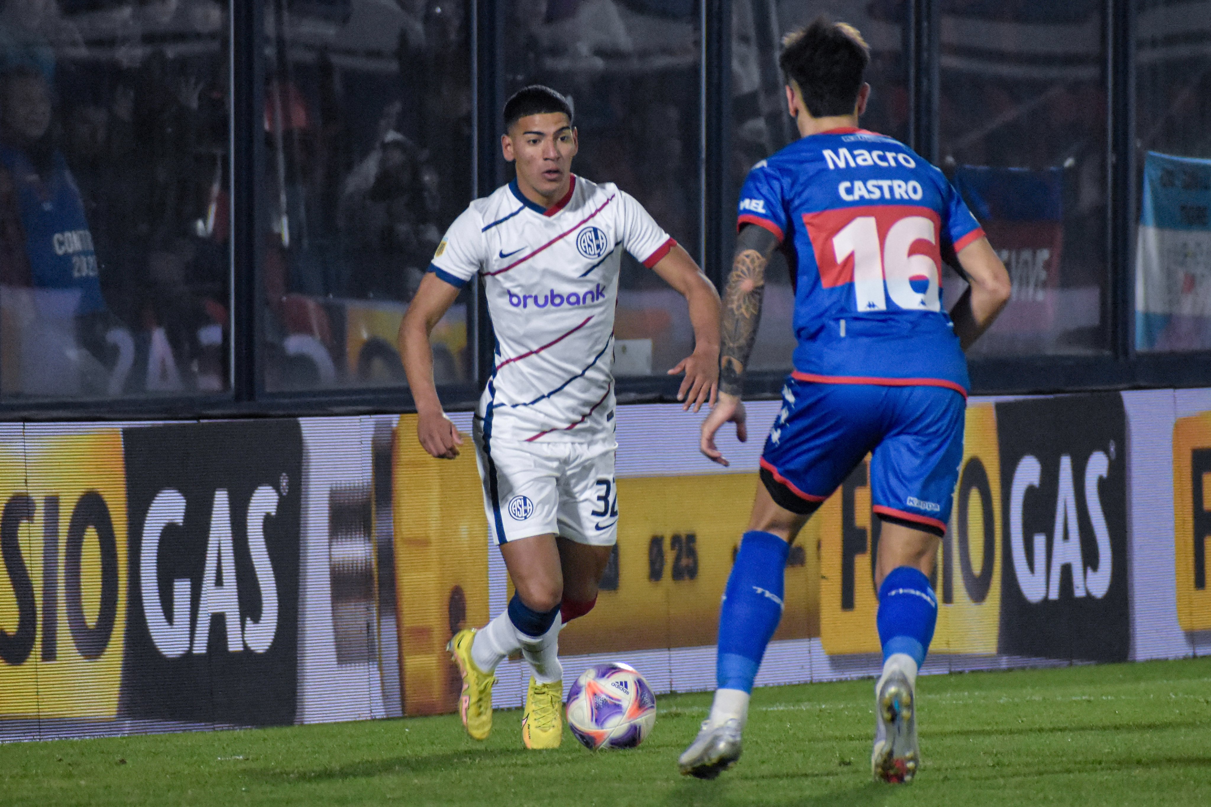 Cambio (Salida) — vs Tigre