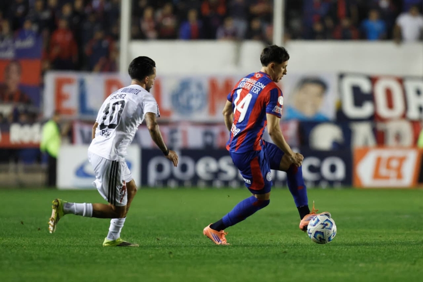 Cambio (Entrada) — vs Deportivo Riestra