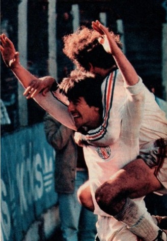Gol — vs Colon