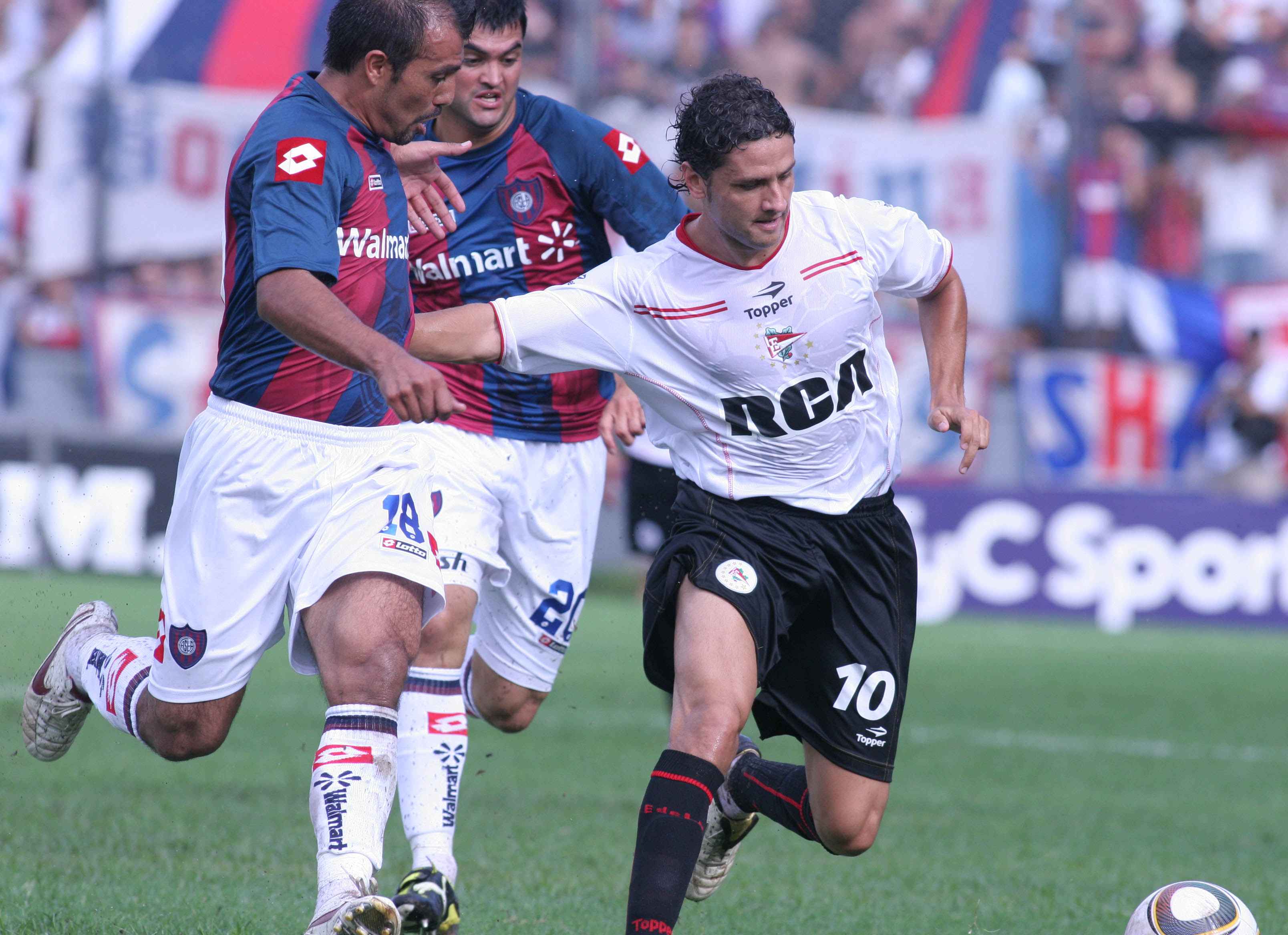 Cambio (Salida) — vs Estudiantes