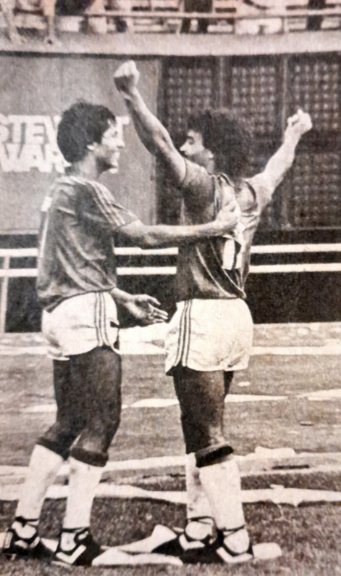 Gol — vs Deportivo Italiano