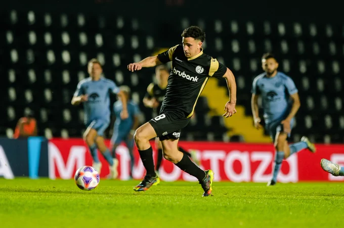 Tarjeta Amarilla — vs Belgrano