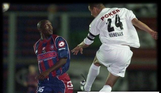 Cambio (Salida) — vs Once Caldas (Colombia)