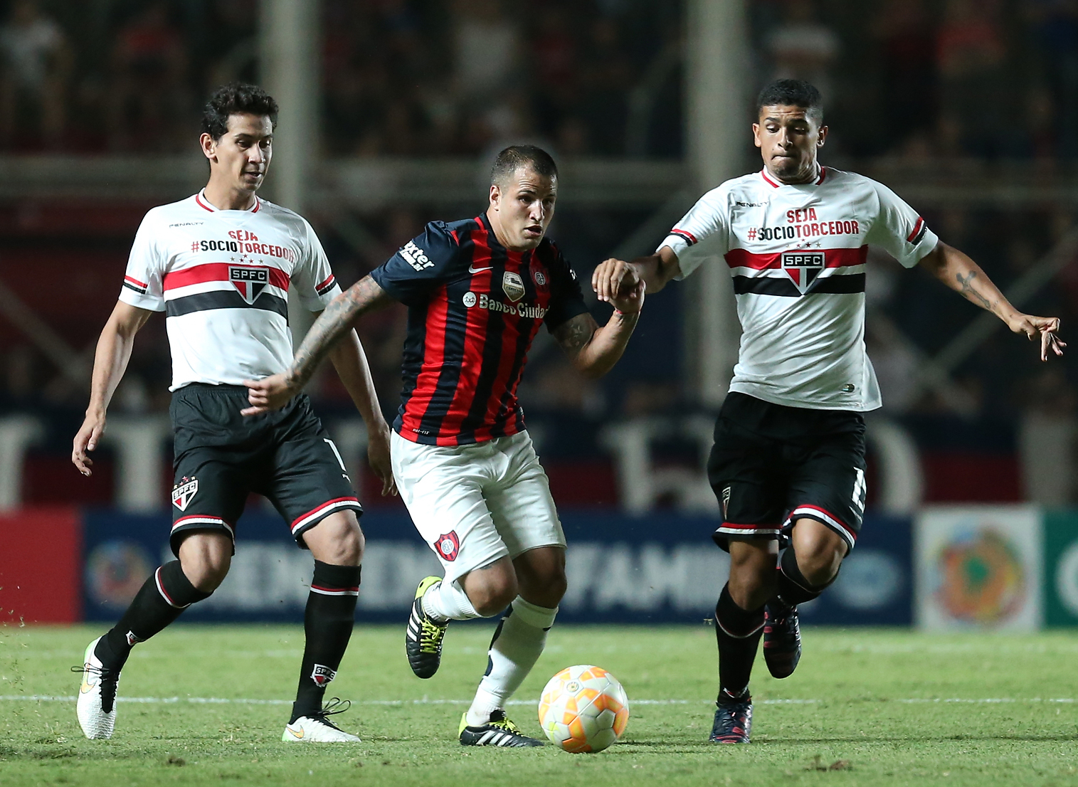 59' · Cambio (Salida) · Mussis, Franco