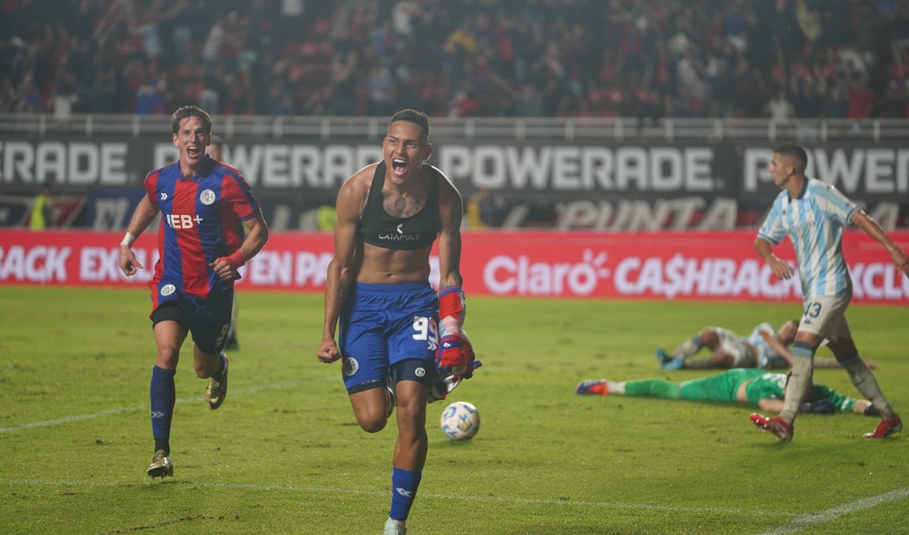 Gol — vs Racing Club