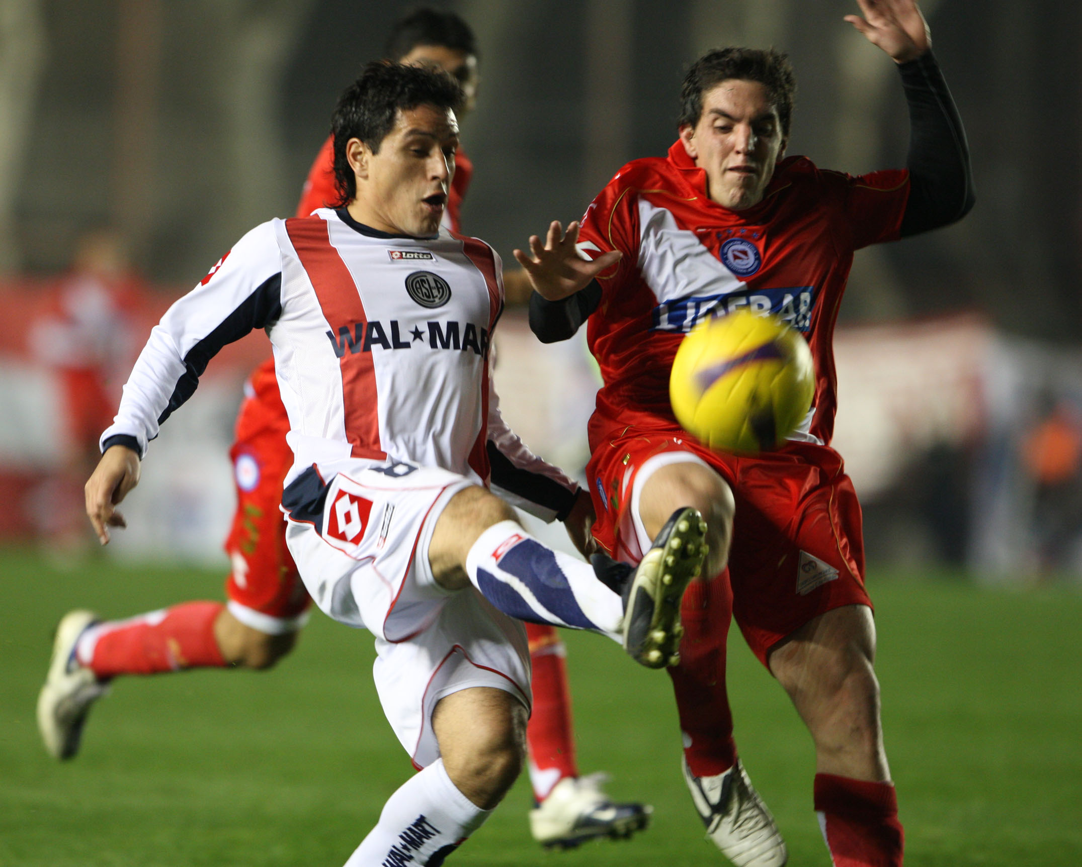 82' · Tarjeta Amarilla · Rivero, Diego Alejandro