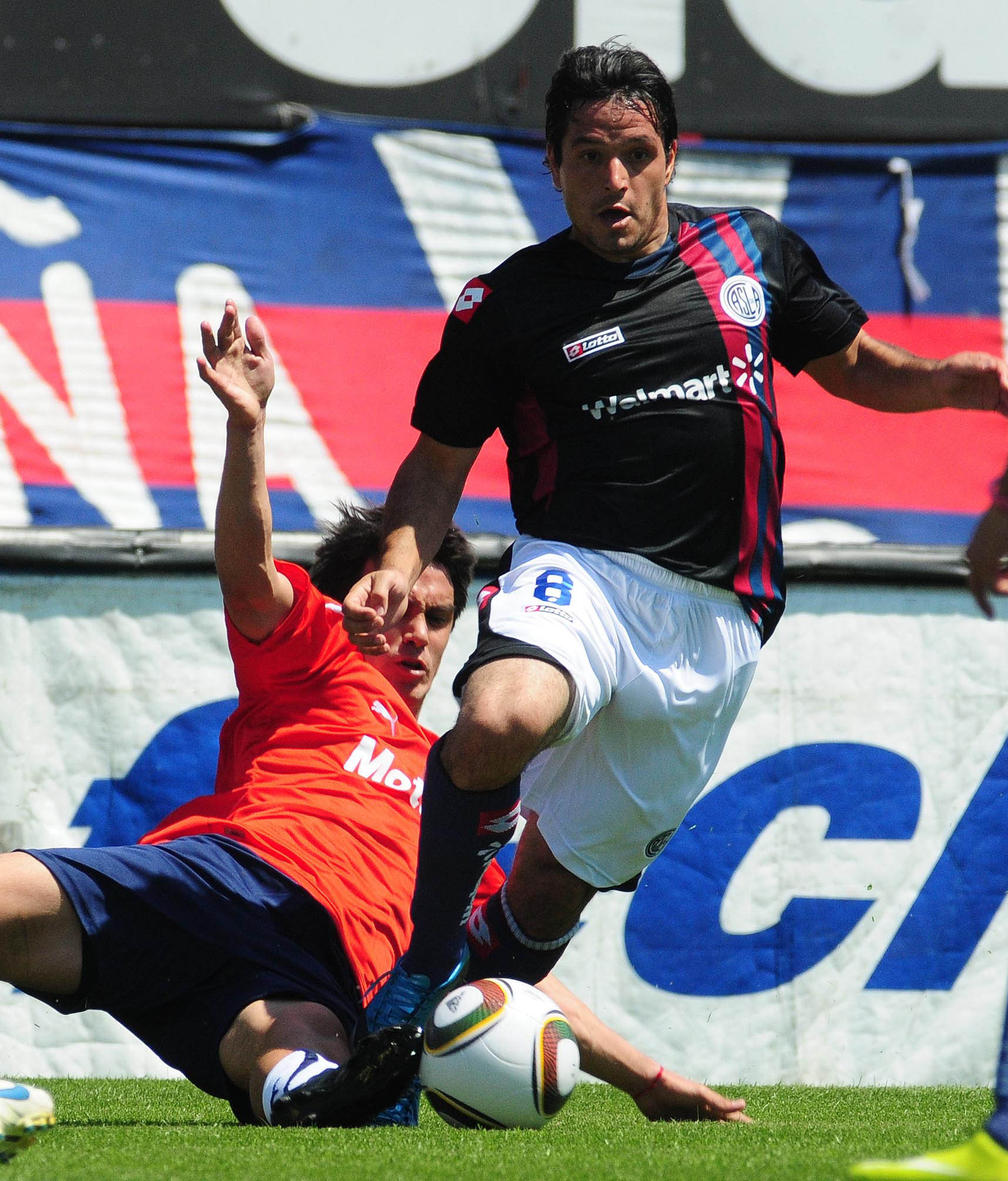 Cambio (Salida) — vs Independiente