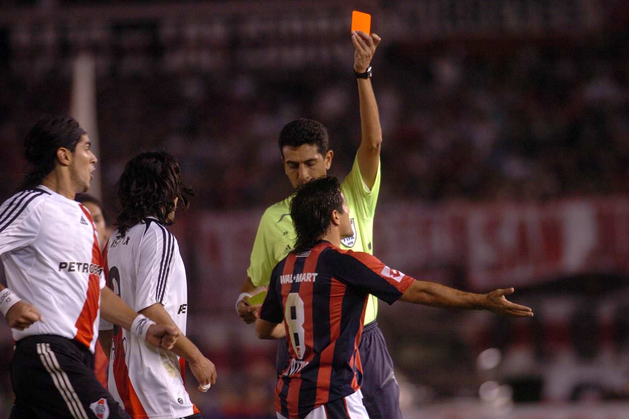 42' · Tarjeta Roja · Rivero, Diego Alejandro