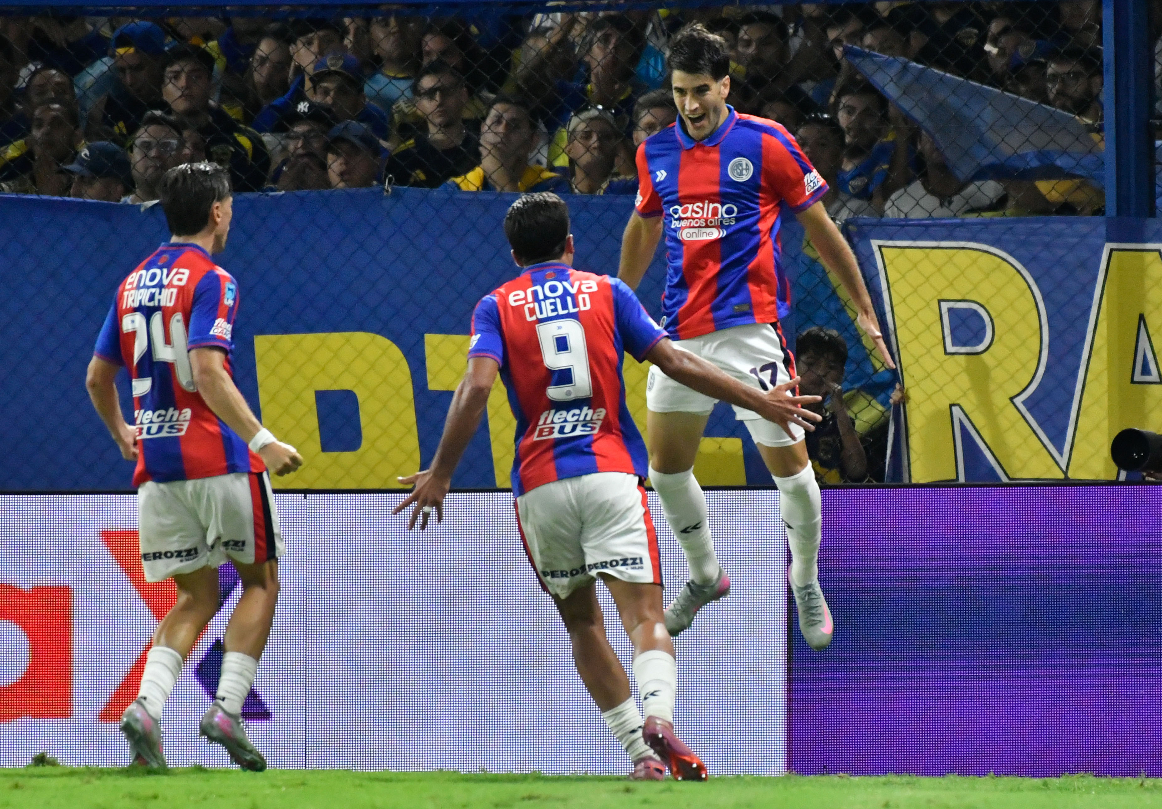 Gol — vs Boca Juniors