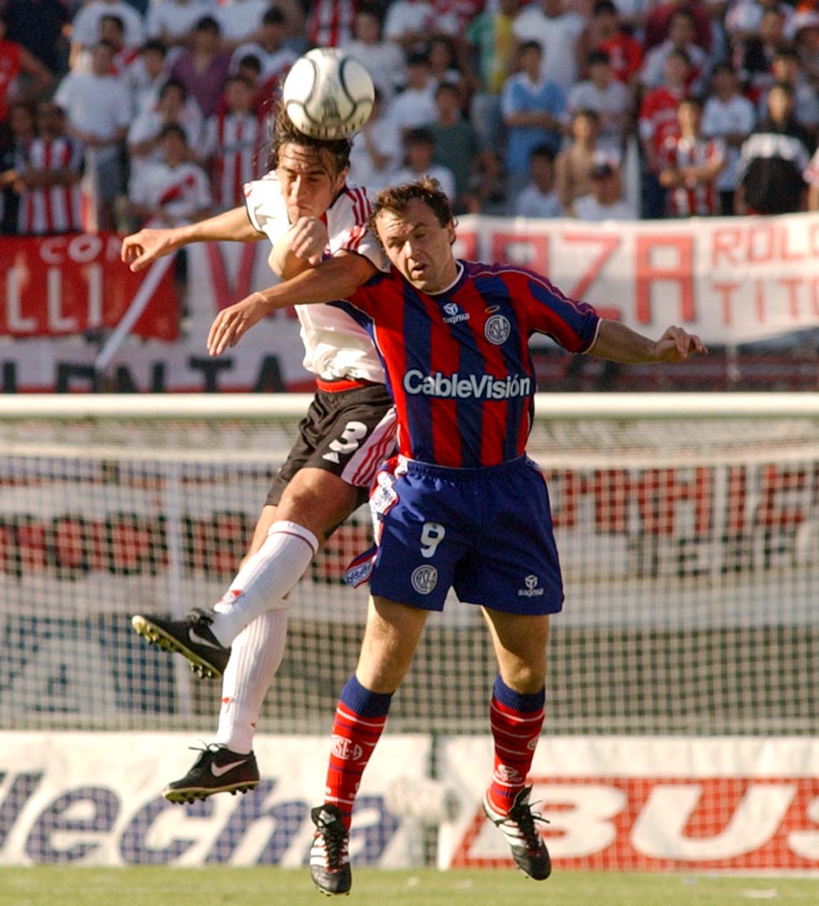 77' · Cambio (Salida) · Romeo, Bernardo Daniel